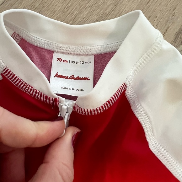 Hanna Andersson - swimsuit / rash guard - rainbow - Picture 2 of 2